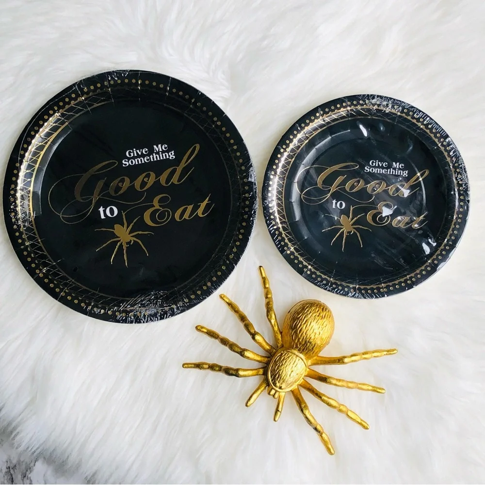 Haunted Halloween Spider Plates & Decor 3 pc
